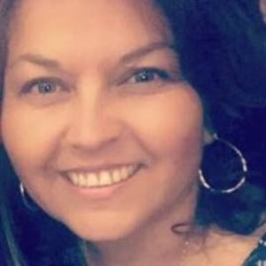 Meet your Posher, Sylvia